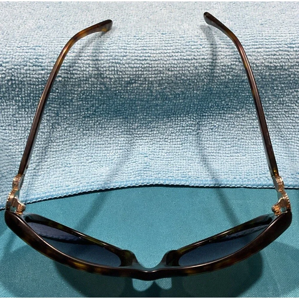 Chanel Womens Bouton Collection Sunglasses Tortoise Shell Frames Pink CC Button